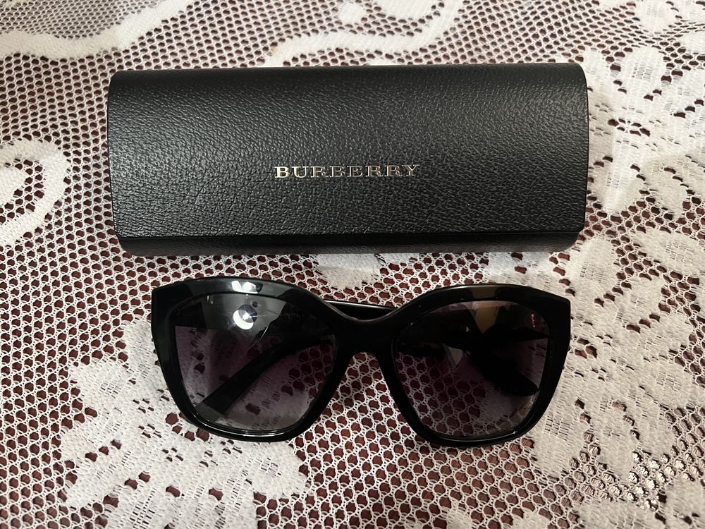 Óculos de sol BURBERRY