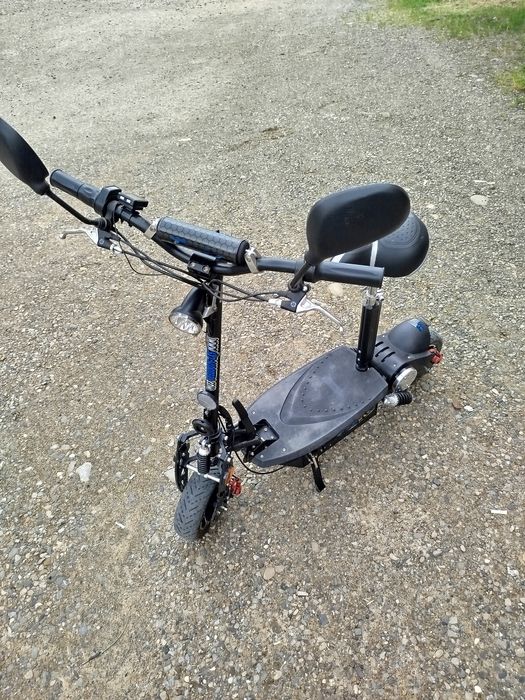 Продам електро самокат