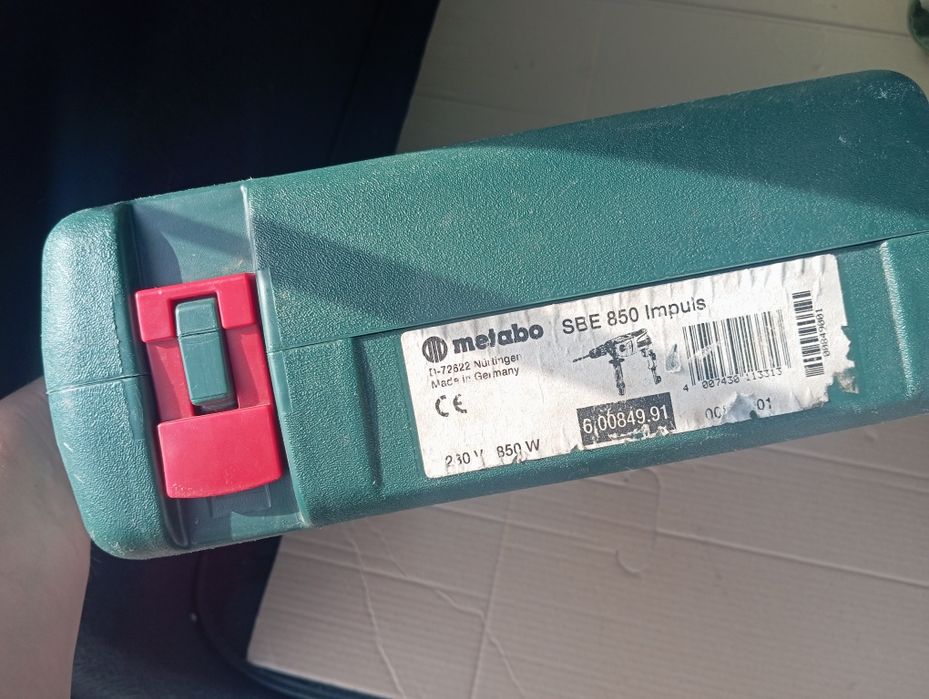 skrzynka walizka do wiertarki METABO