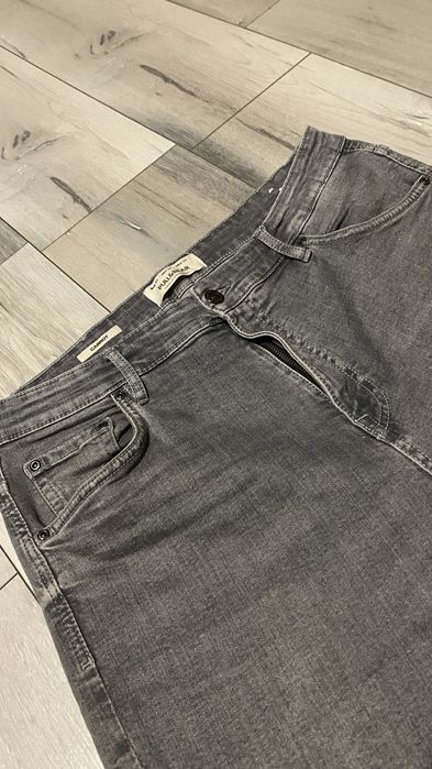 Spodnie PULL&BEAR 44 CAROT męskie jeansy ciemnoszare bawełna