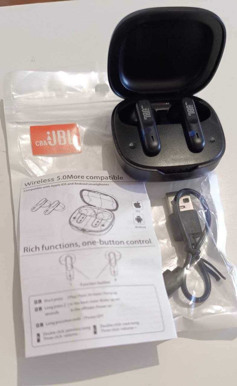 Fones CB&JBL sem Fio com Microfone e Adaptador de Brinde