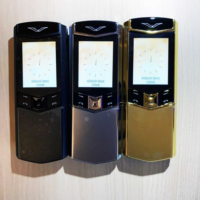 Продам Новий VERTU Signature S Pro 888 Slider! Акція!
