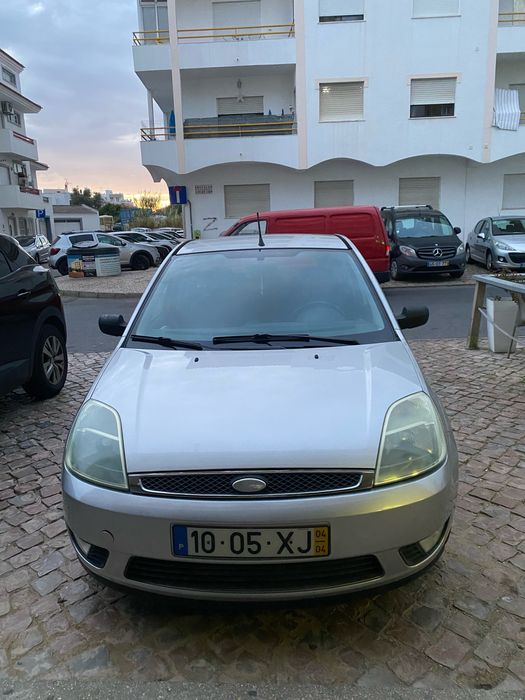 Ford fiesta 2004