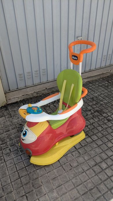 Carrinho Chicco bom estado
