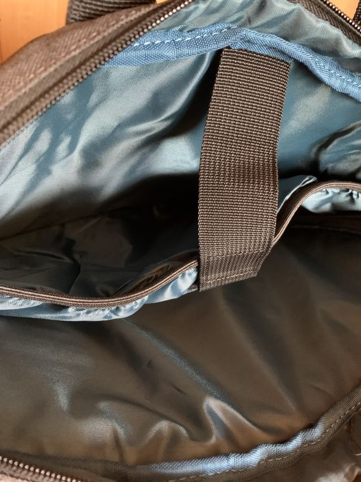 Сумка фірмена”Lenovo”для ноубука на 15.6*розм.40*30*6 см.