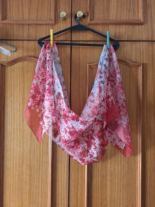 Lenço Florido Punt Roma