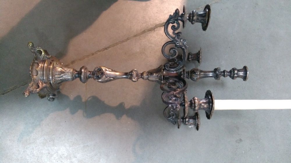 Kandelabr stylowy , sygnowany , Polska , plater , wysokość ok 50 cm.