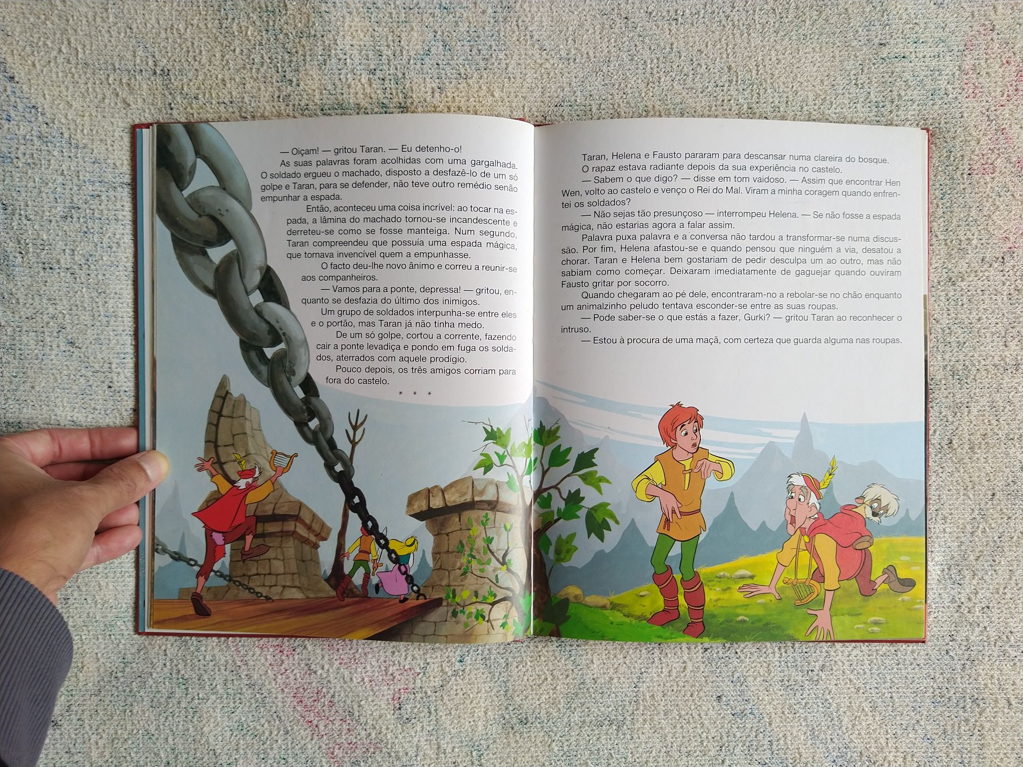 Livros Disney Pan Robin Oz Patinho Sereia Pinóquio Teco