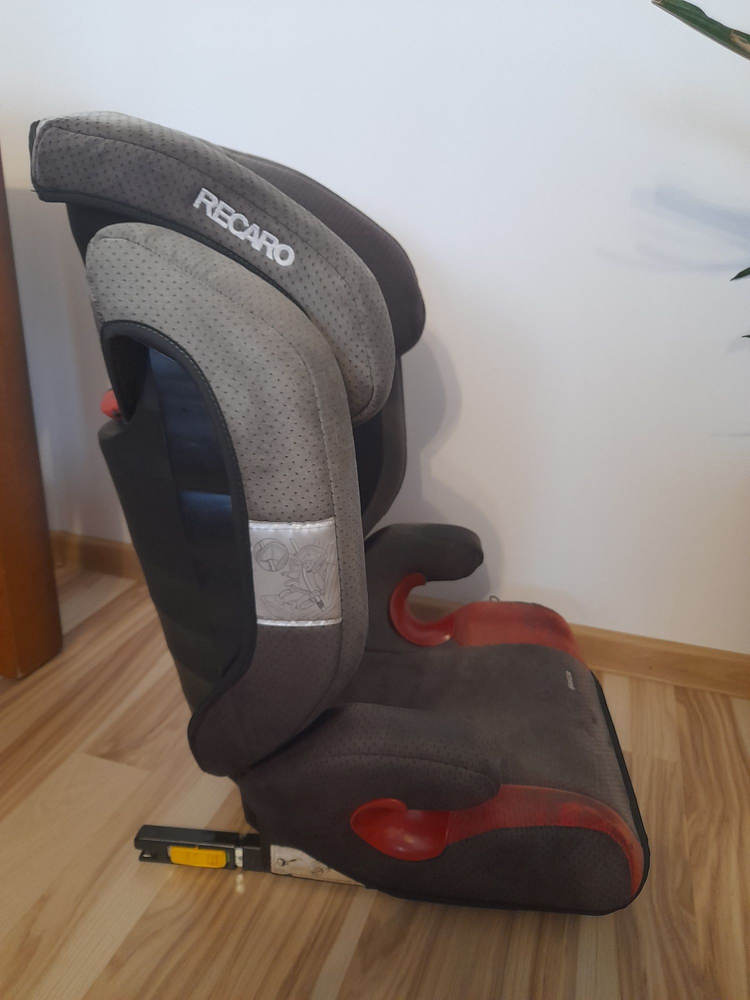 Fotelik samochodowy 15-36 kg Recaro Monza IZOFIX