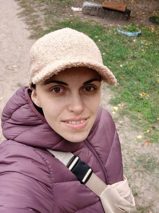 Прибирання квартир та прибудинкової території