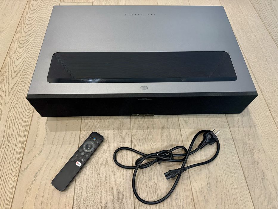 Лазерний проектор Formovie Theater 4K UST DolbyVision Bowers & Wilkins