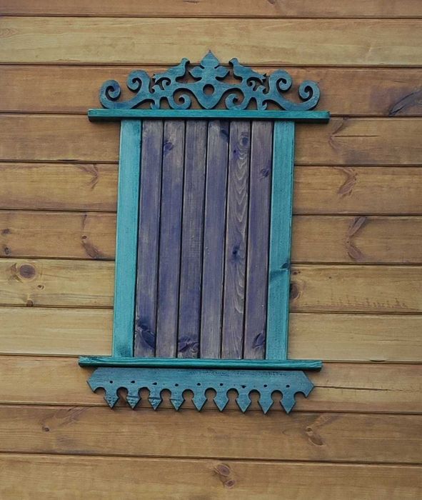 Nadokiennik, wyrezka, ornament - Wzór Lilie