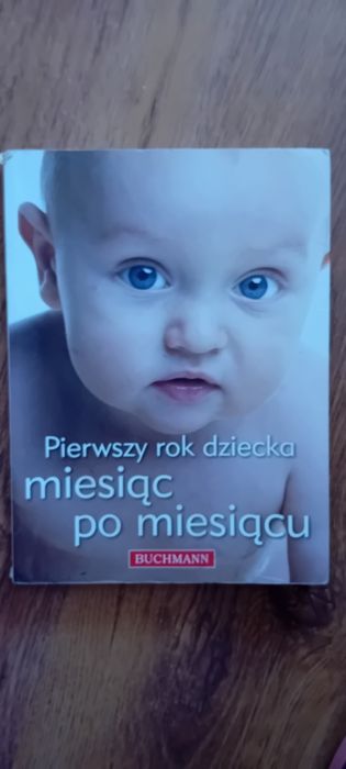 Książka pierwszy rok życia dziecka