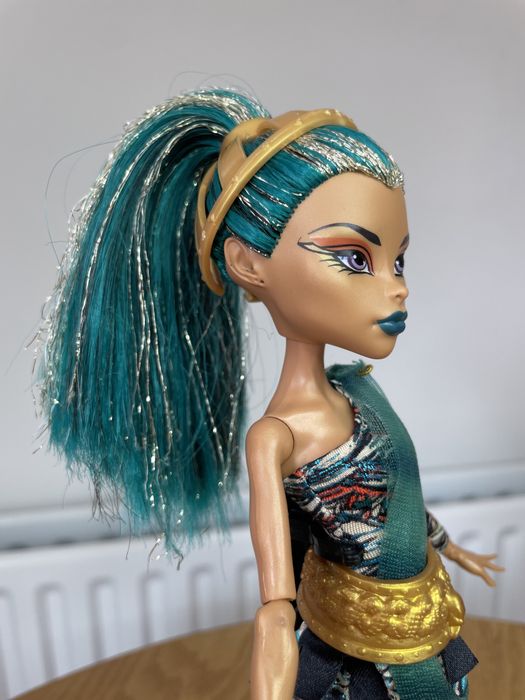 Нефера Nefera de Nile Monster High