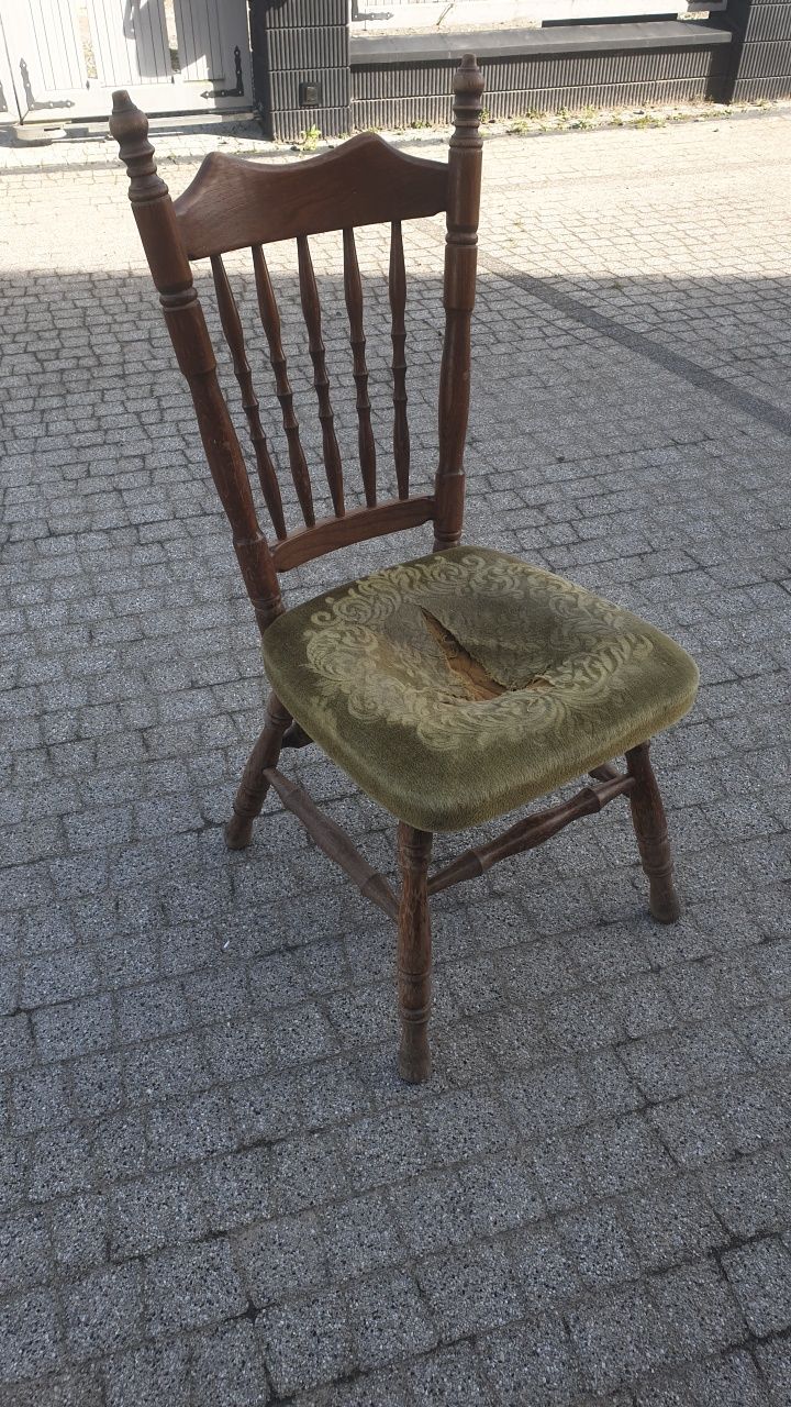 4 krzesła do renowacji drewniane cena za komplet