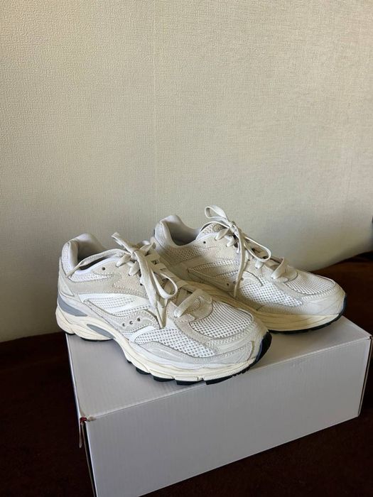 Кросівки Saucony ProGrid Omni 9 Premium White S70740-11