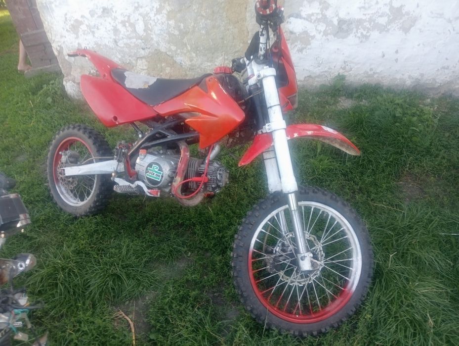 Продам кросовик 125