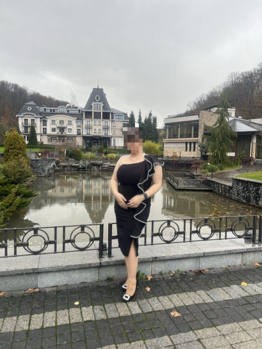 Продаю сукню, одягала 1 раз