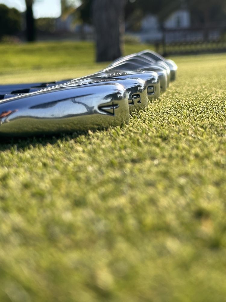 Golf - Set de ferros Titleist 4-PW modelos t150/t200 + Bushnell V5