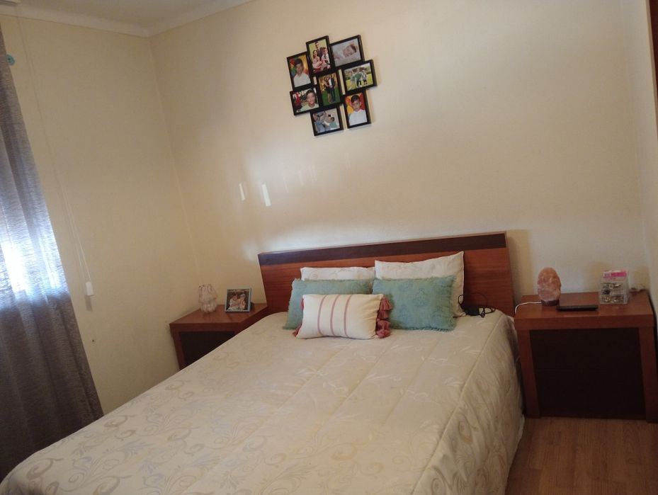 Mobília completa em carvalho