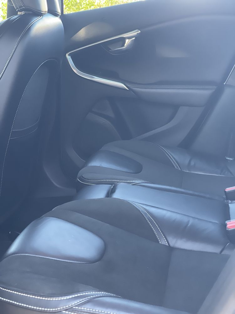 Para venda volvo v 40 R design D 2 com garantia de 24 meses