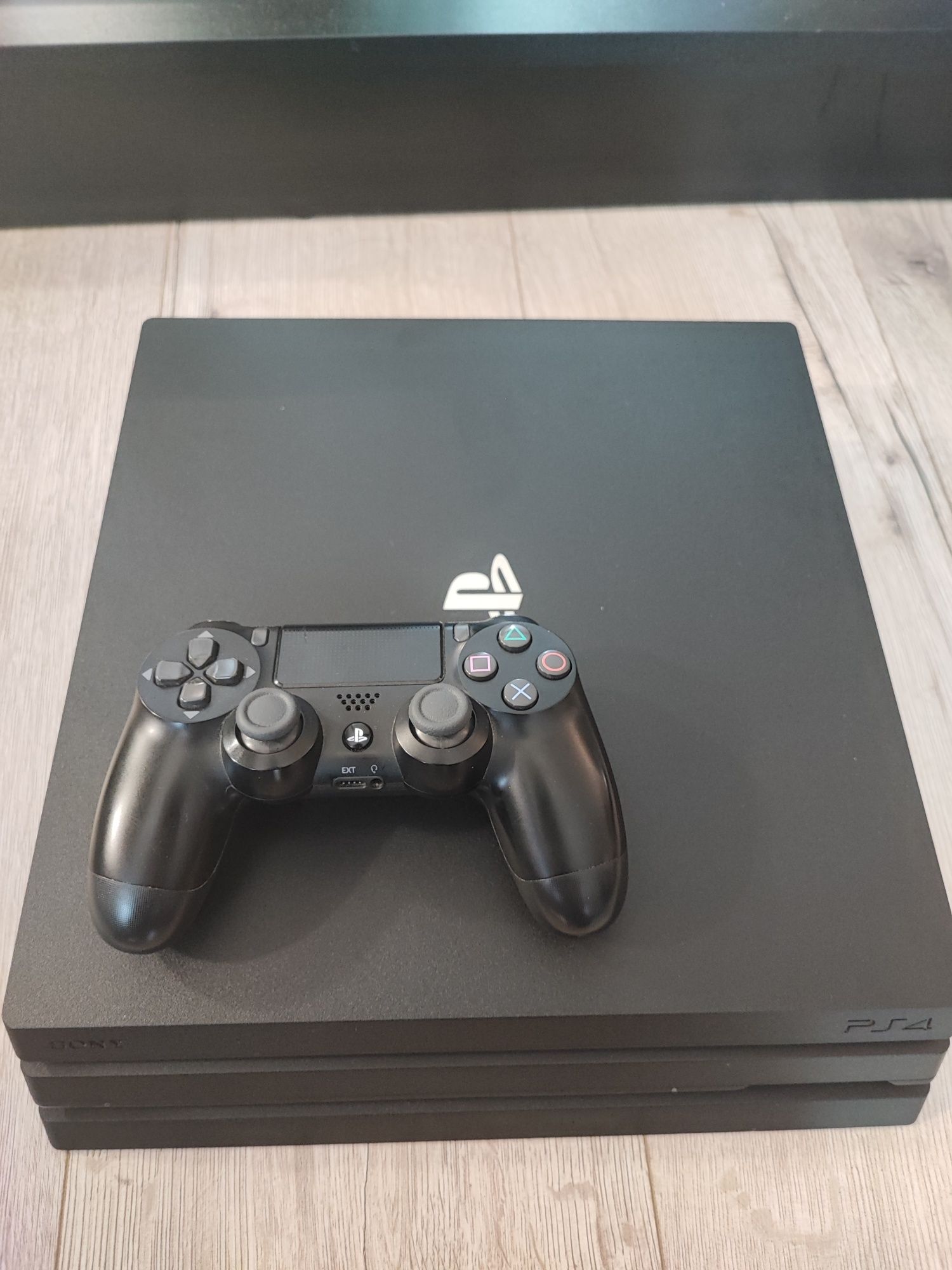 PlayStation 4 Pro 1TB