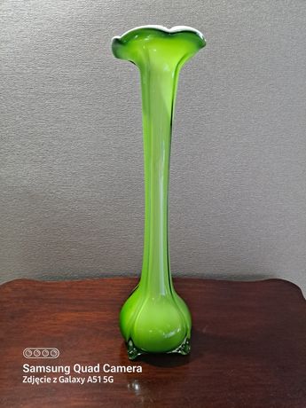Piękny wazon, zielone szkło