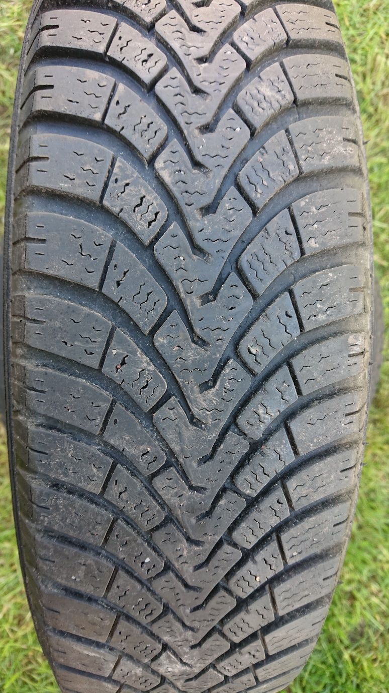 Falken Eurowinter HS01, zimowe 2szt