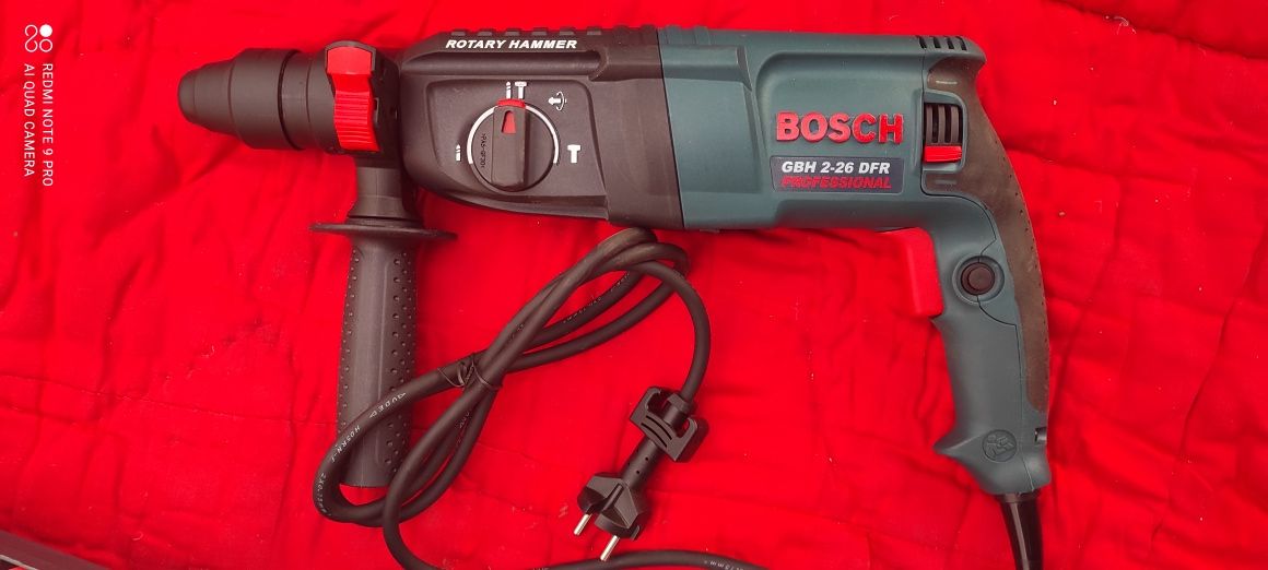 Перфоратор  BOSCH  GBH 2-26 DFR Professional