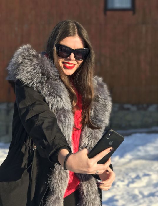 Парка жіноча зимова