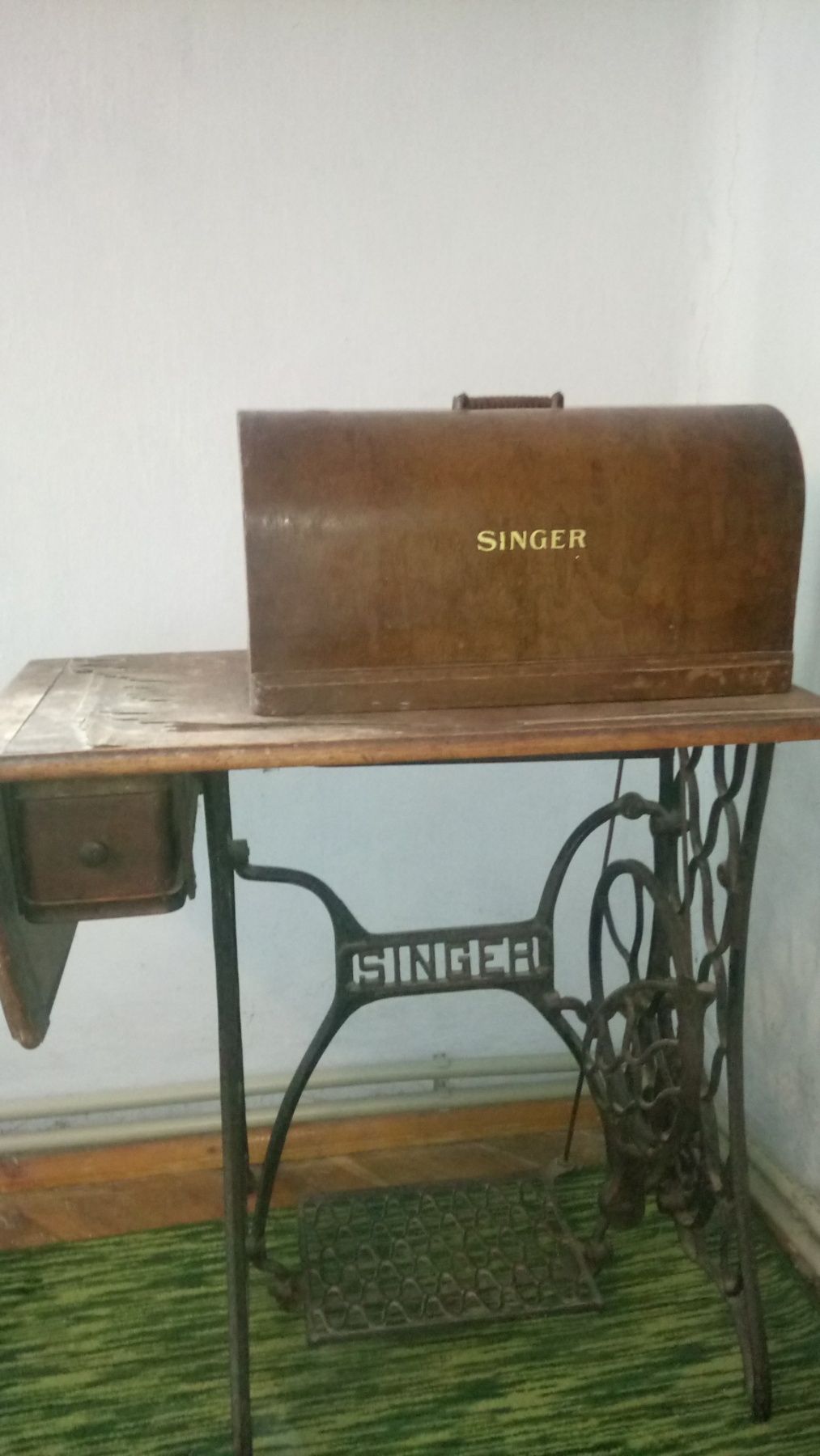 Singer швейна машинка 1924 року  антикварна