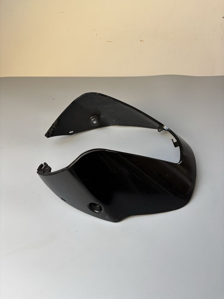 Osłona Reflektora Lampy Plastik SUZUKI VZR 1800