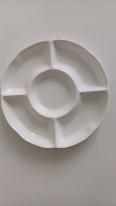 Менажница / тарелка для орехов