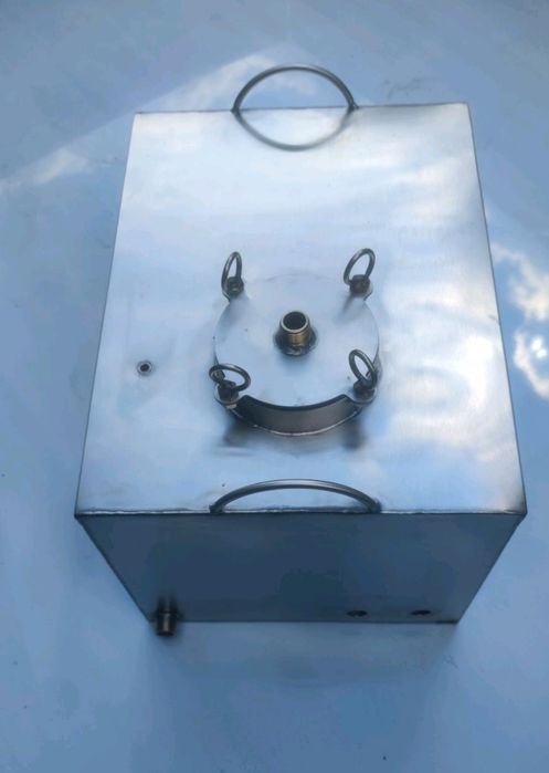 Прямокутний перегіний куб