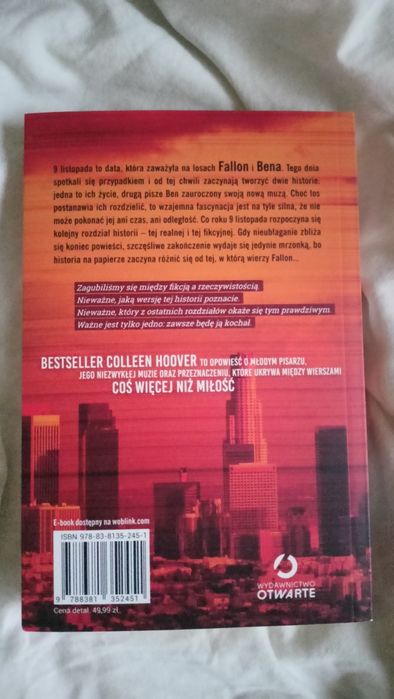 Colleen Hoover "November 9"