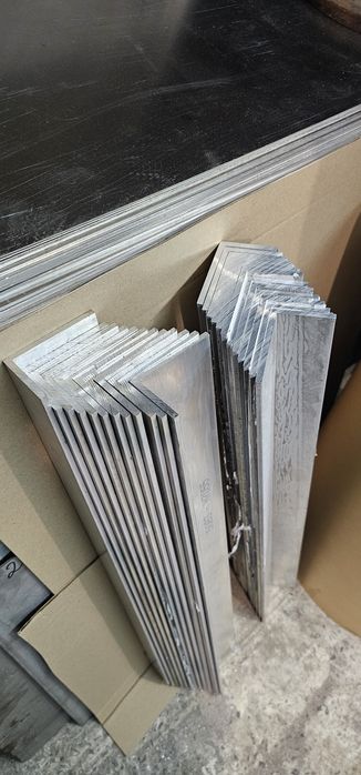 Уголок Алюм. АМГ5 обрезки 5083 алюминиевый Алюминий профильная труба