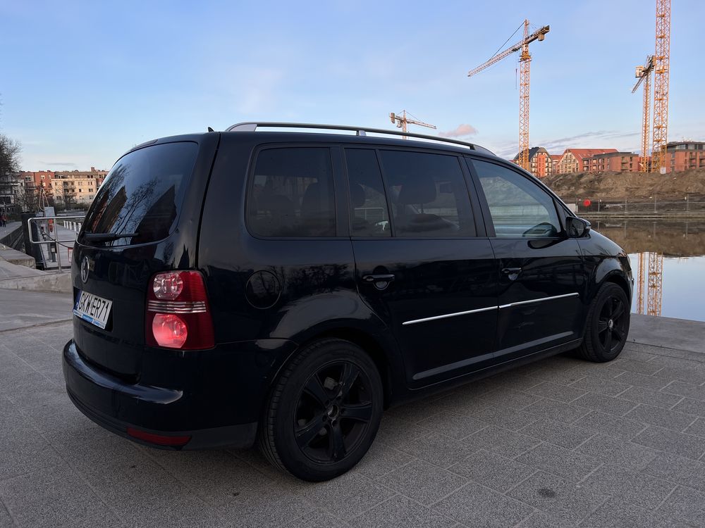 Volkswagen Touran 2.0 TDI 170KM 7osobowy