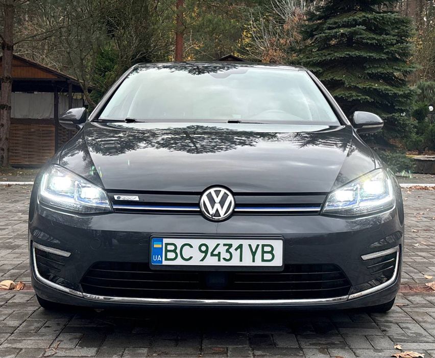 Volkswagen E-golf 2019