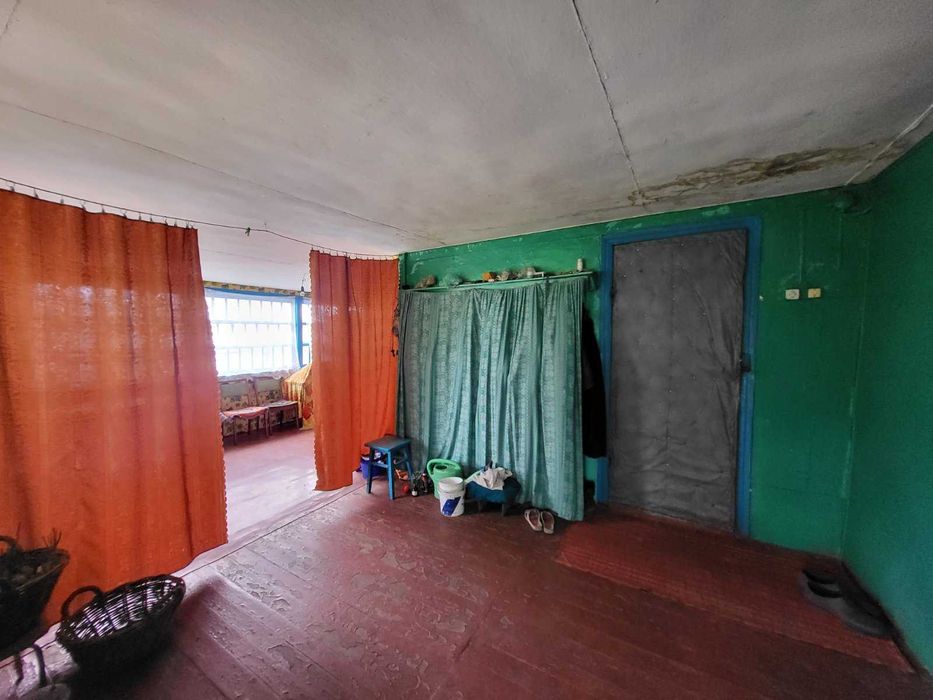 Продам будинок в селі Надинівка.