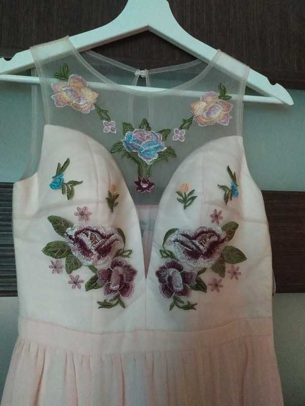 suknia maxi ślubna weselna pudrowy róż chi chi london xs