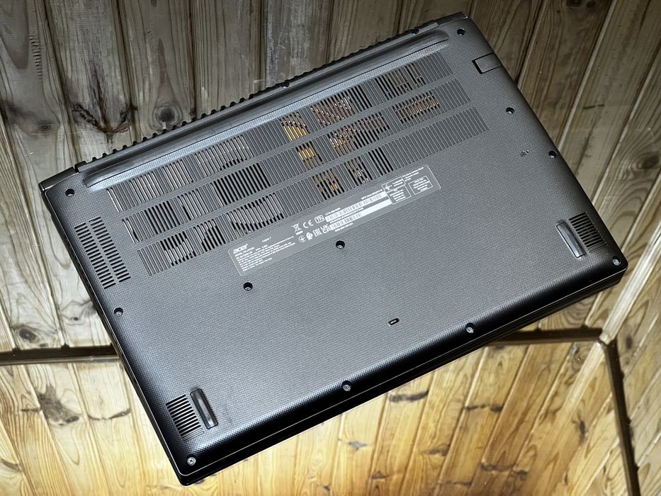 Acer Aspire 7, RTX3050ti, 144hz, Ryzen 5 5500u