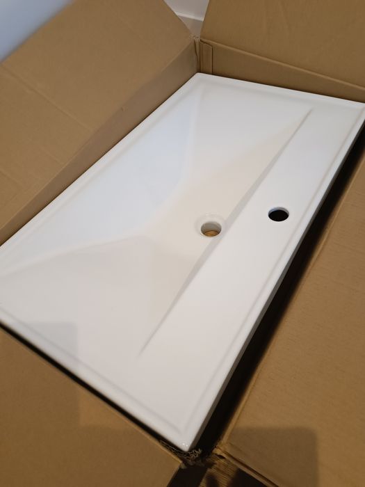 Umywalka wpuszczana w blat 80cm Nowa