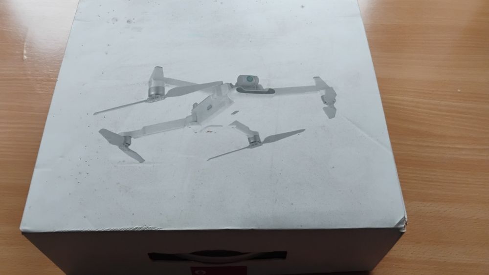 Witam posiadam na sprzedaż drona