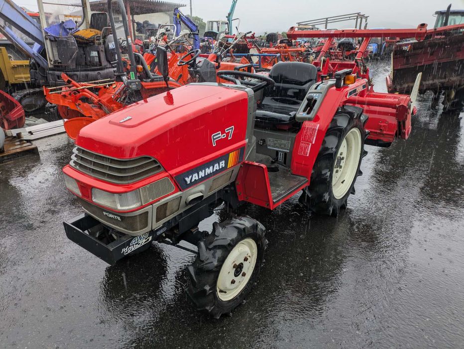 Traktor Yanmar F-7D – 17 KM