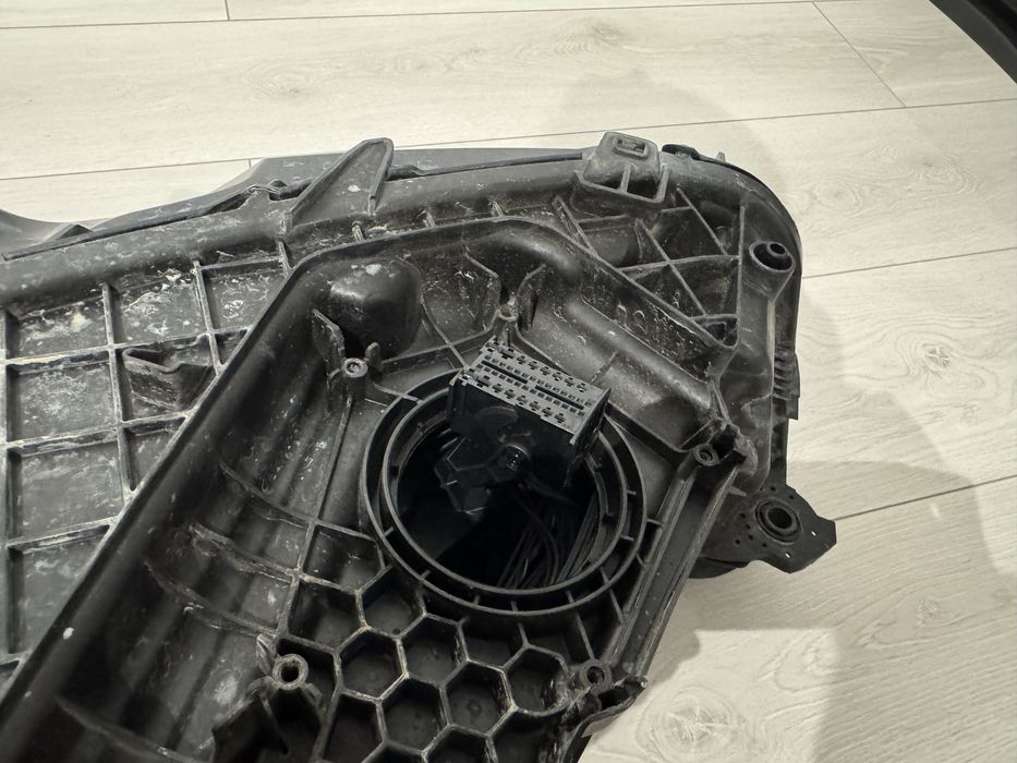 Lampa Full LED Audi Q3 F3 Orginalna