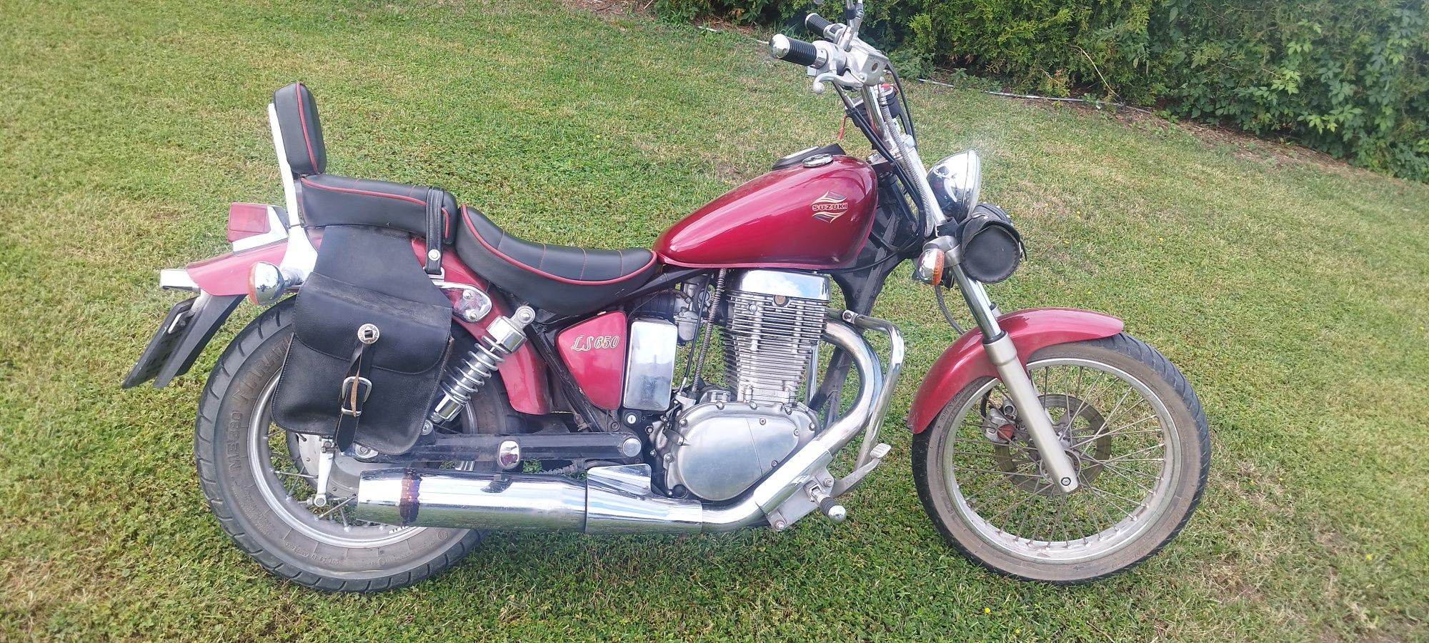 Witam posiadam na sprzedaż Suzuki ls 650