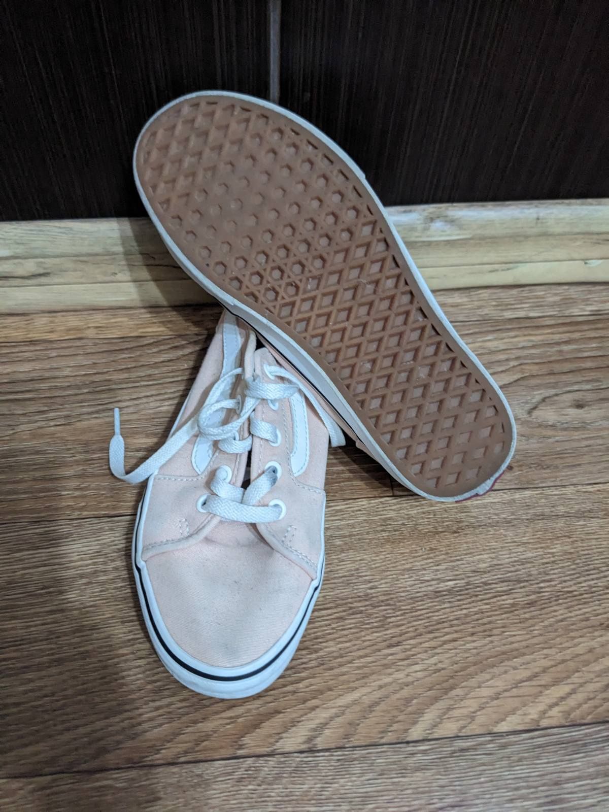 Продам кеди vans та converse в асортименті