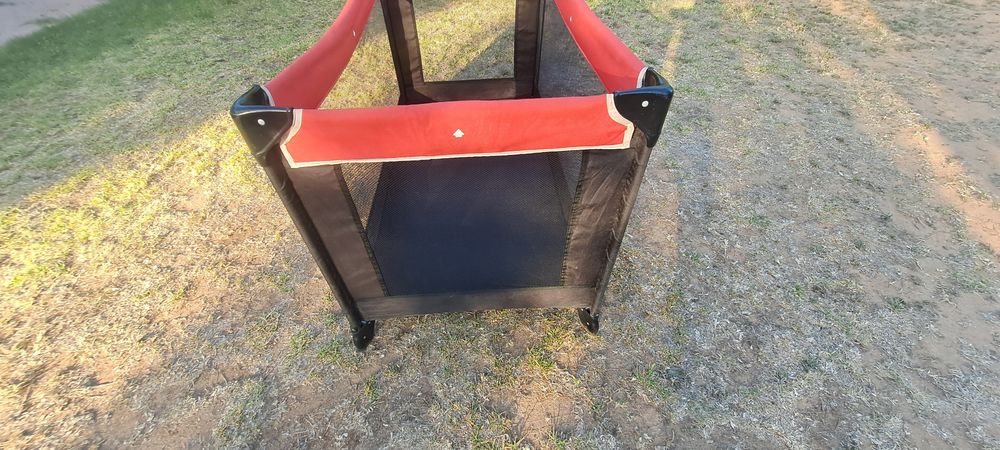 Cama de viagem para bebé