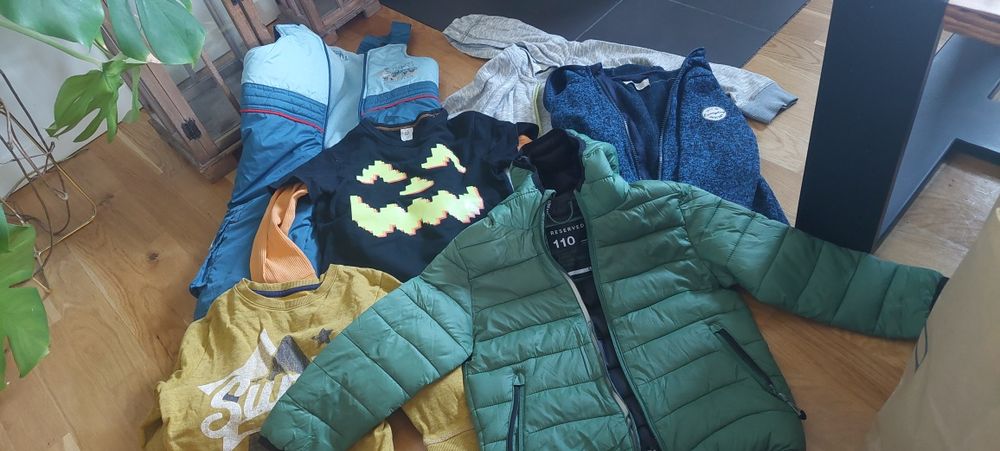 Ubranka na 110 i 116 dla chłopca