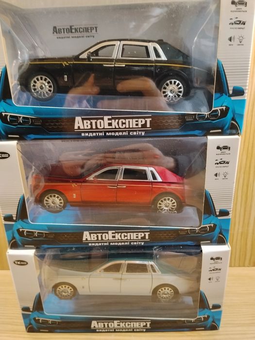 Модель авто Rolls-Royce phantom 1:32 автоэксперт Металл,свет,звук,инер